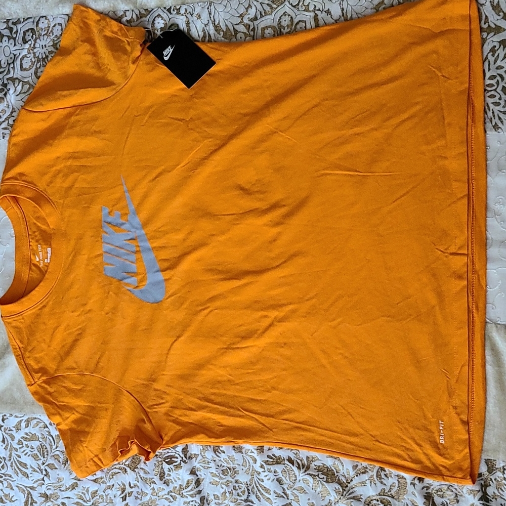 Nike XXL Dri-FIT Tee